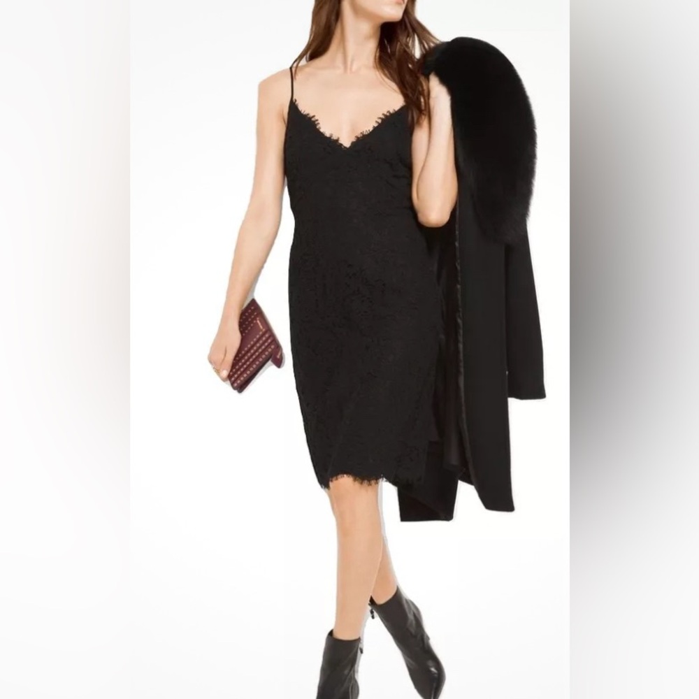 ⭐️ MICHAEL KORS Scalloped Lace Slip Dress Lined Spaghetti Straps Black- size 2